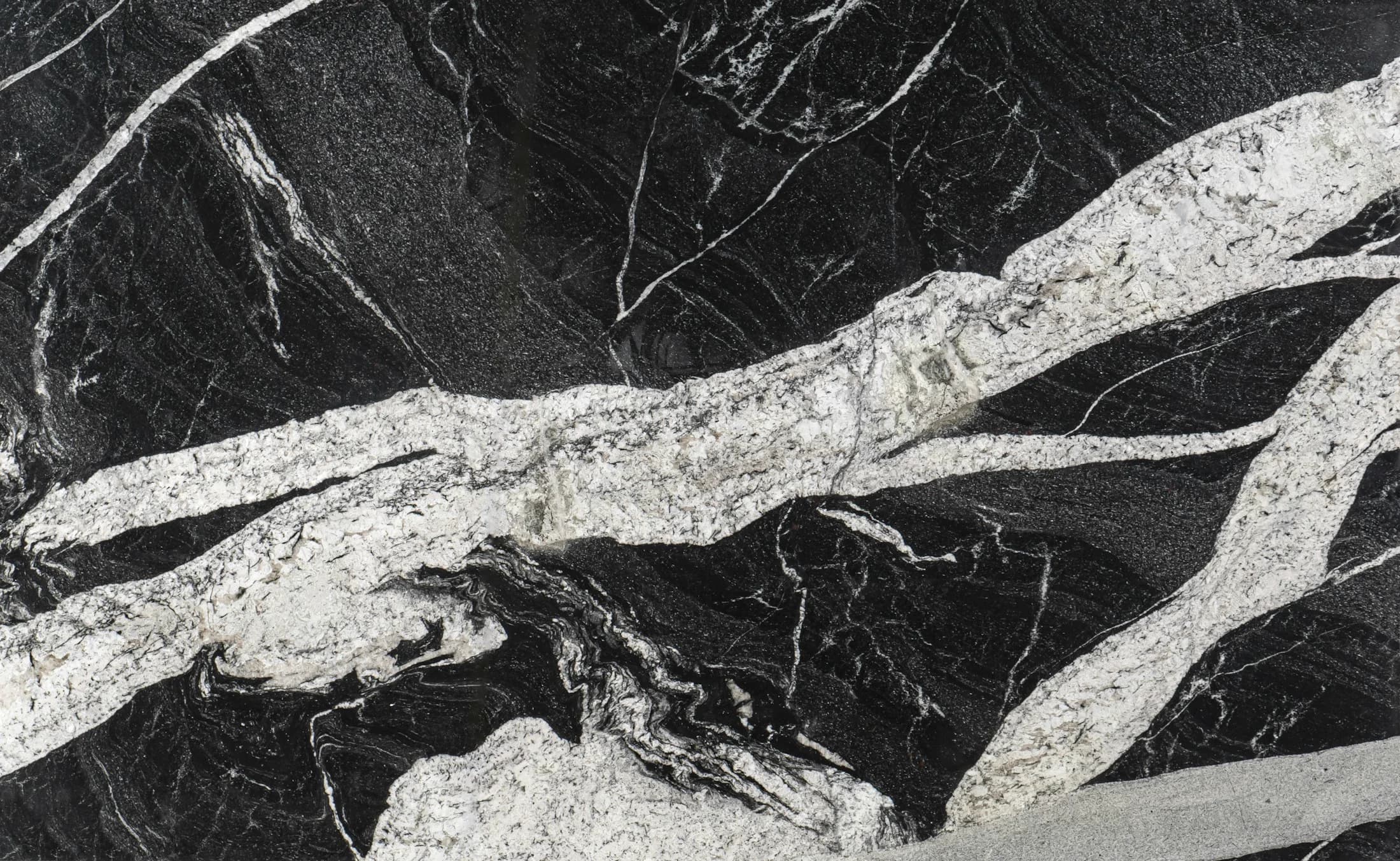 Sensa Granite Naori slab