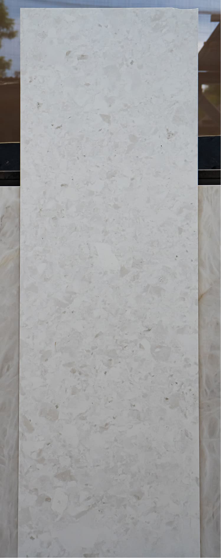 Rock-White-Glossy
