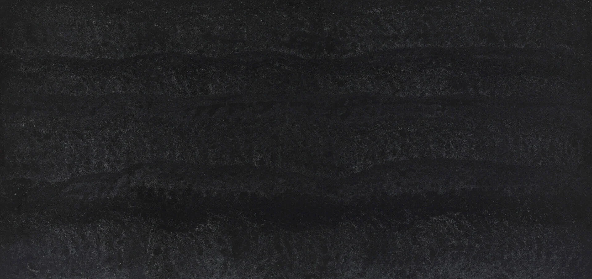 5810 Black Tempal