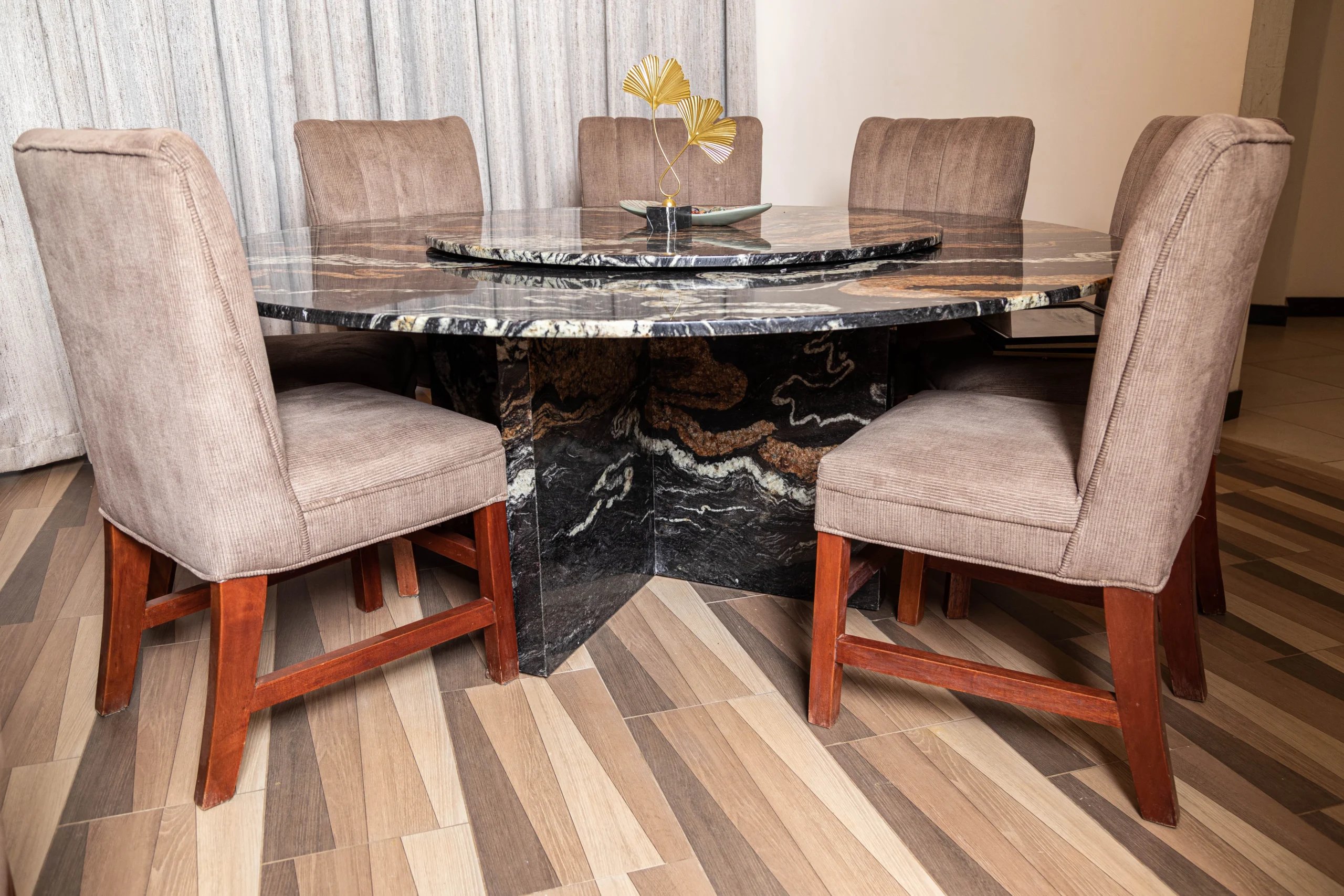 Custom Stone Dining Table & Kitchen Island, Caesarstone Brown Agate & Sensa Orinoco, Kenya photo 4