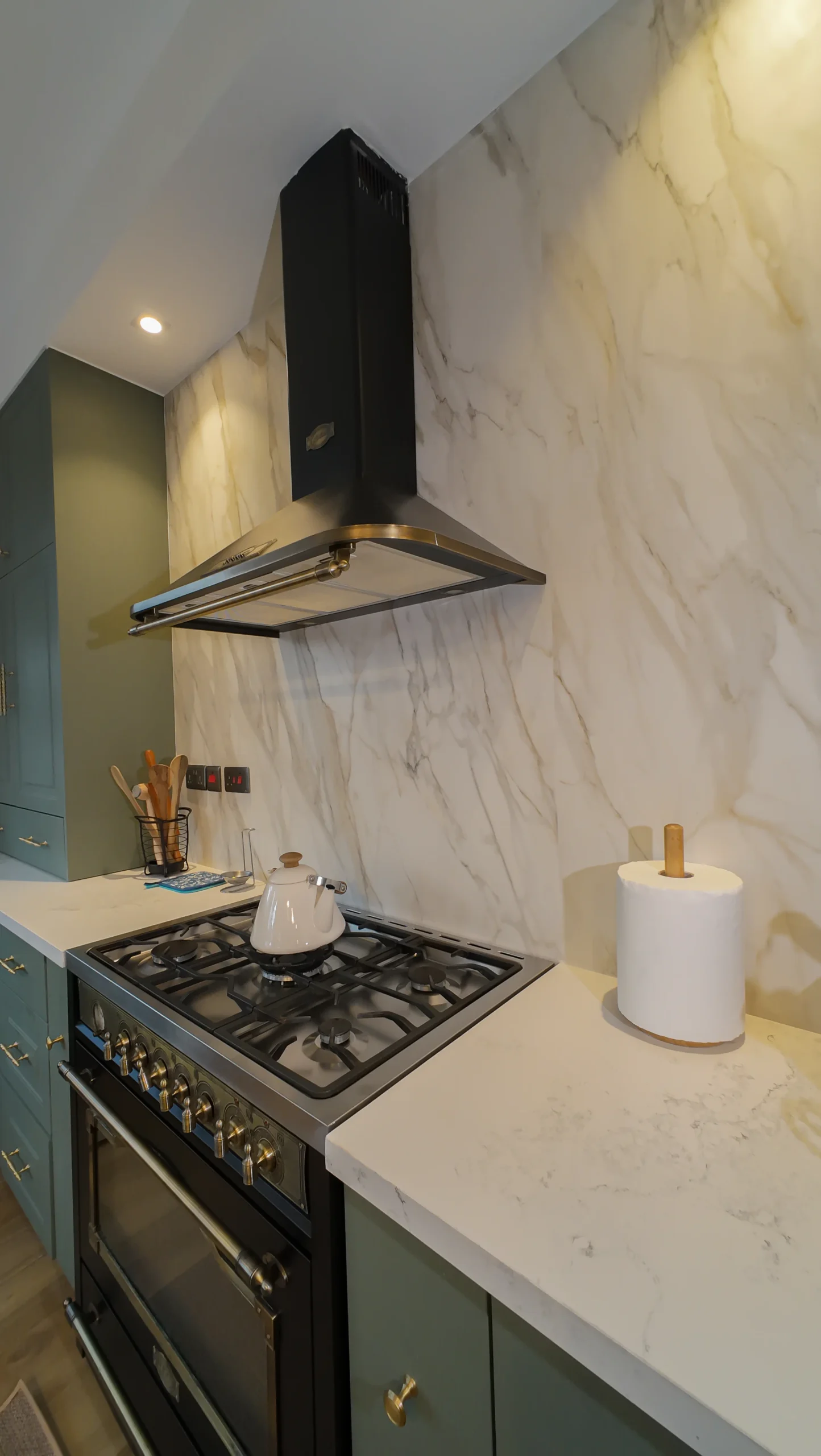 Classic Elegance — A Nairobi Kitchen in Caesarstone Statuario Maximus photo 3