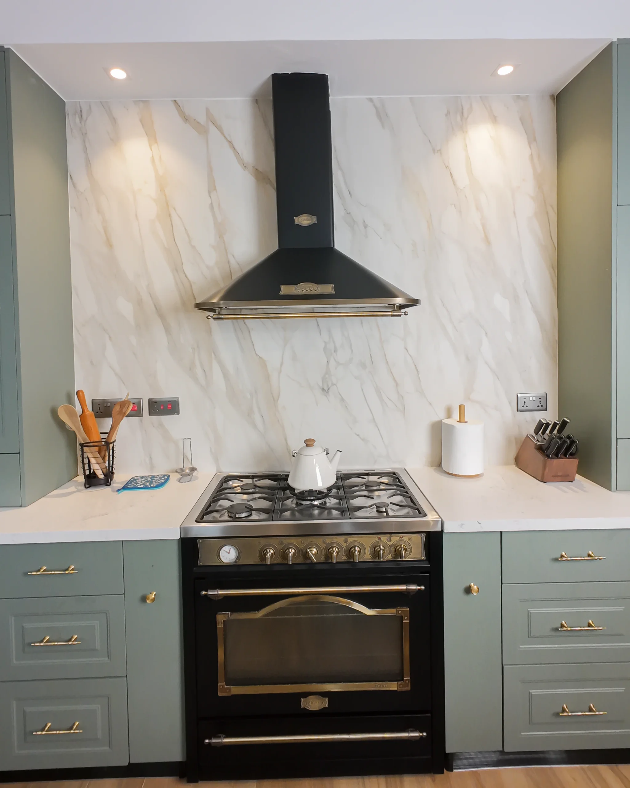 Classic Elegance — A Nairobi Kitchen in Caesarstone Statuario Maximus