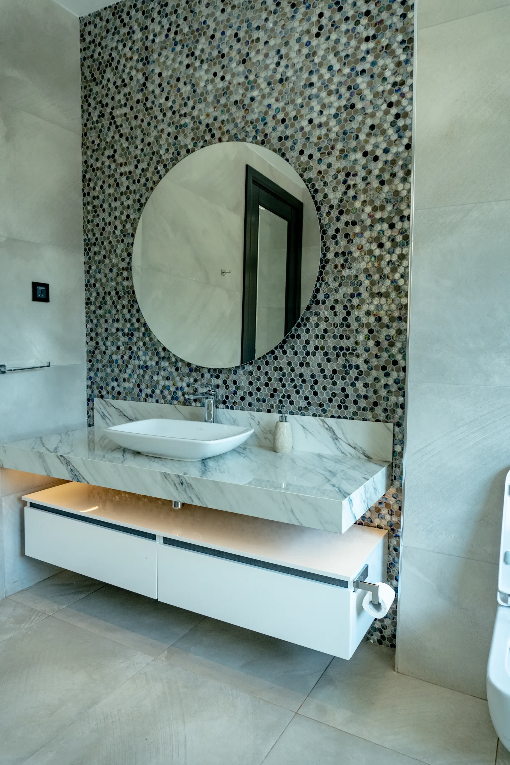 Custom Dekton Trance & Trilium Vanity Fabrication, Nairobi photo 3