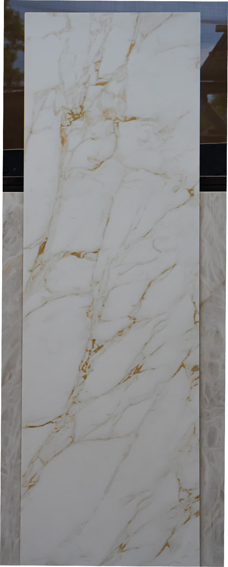 Carrara Gold